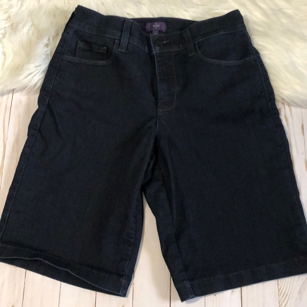 NYDJ Shorts Size 2 EUC